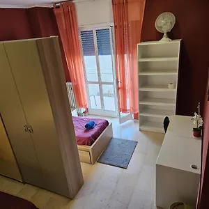https://solo-donne-camera-2-letti-singoli-sesto-rondo.it-lombardy.com